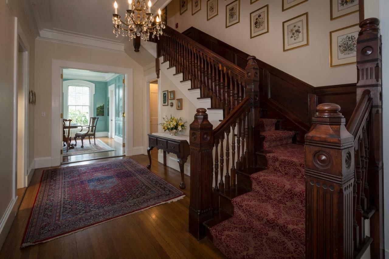 La Farge Perry House Bed & Breakfast Newport Exterior photo